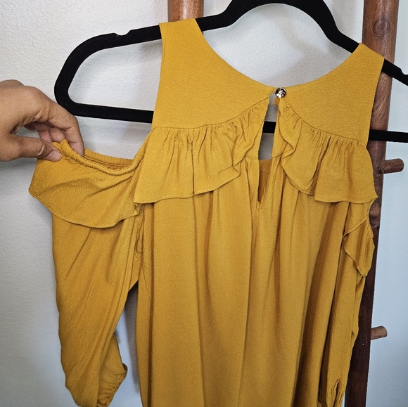 Anthropologie Maeve Brearly Open Shoulder Shirt - Picture 10 of 14